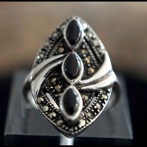 Vintage Marcasite Black Onyx Sterling Silver Ring